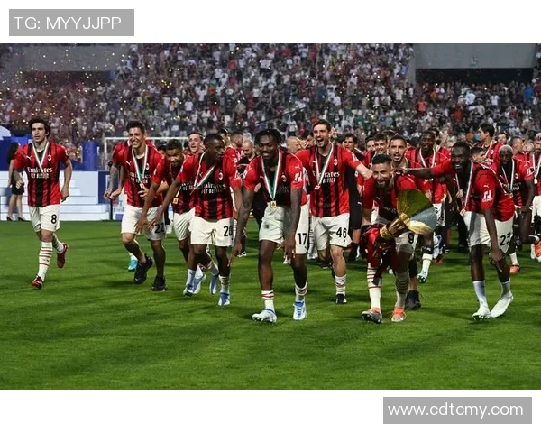 英超激战波尔图与AC米兰战成平局精彩瞬间引发全场热议