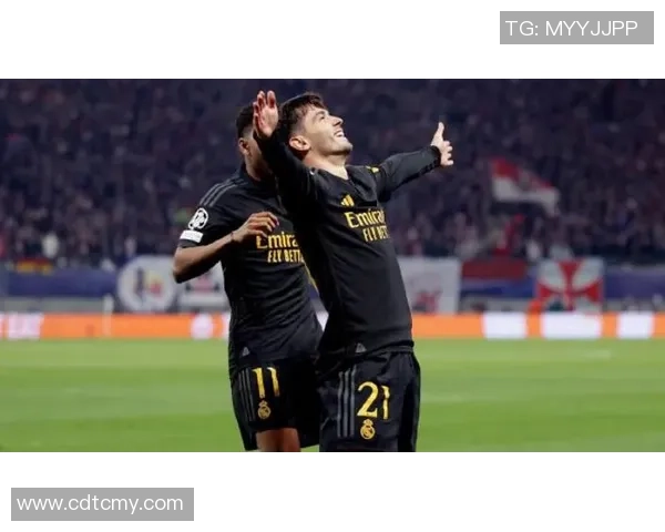 西甲激战：皇马与莱比锡鏖战成平局历史冷门引发全场沸腾